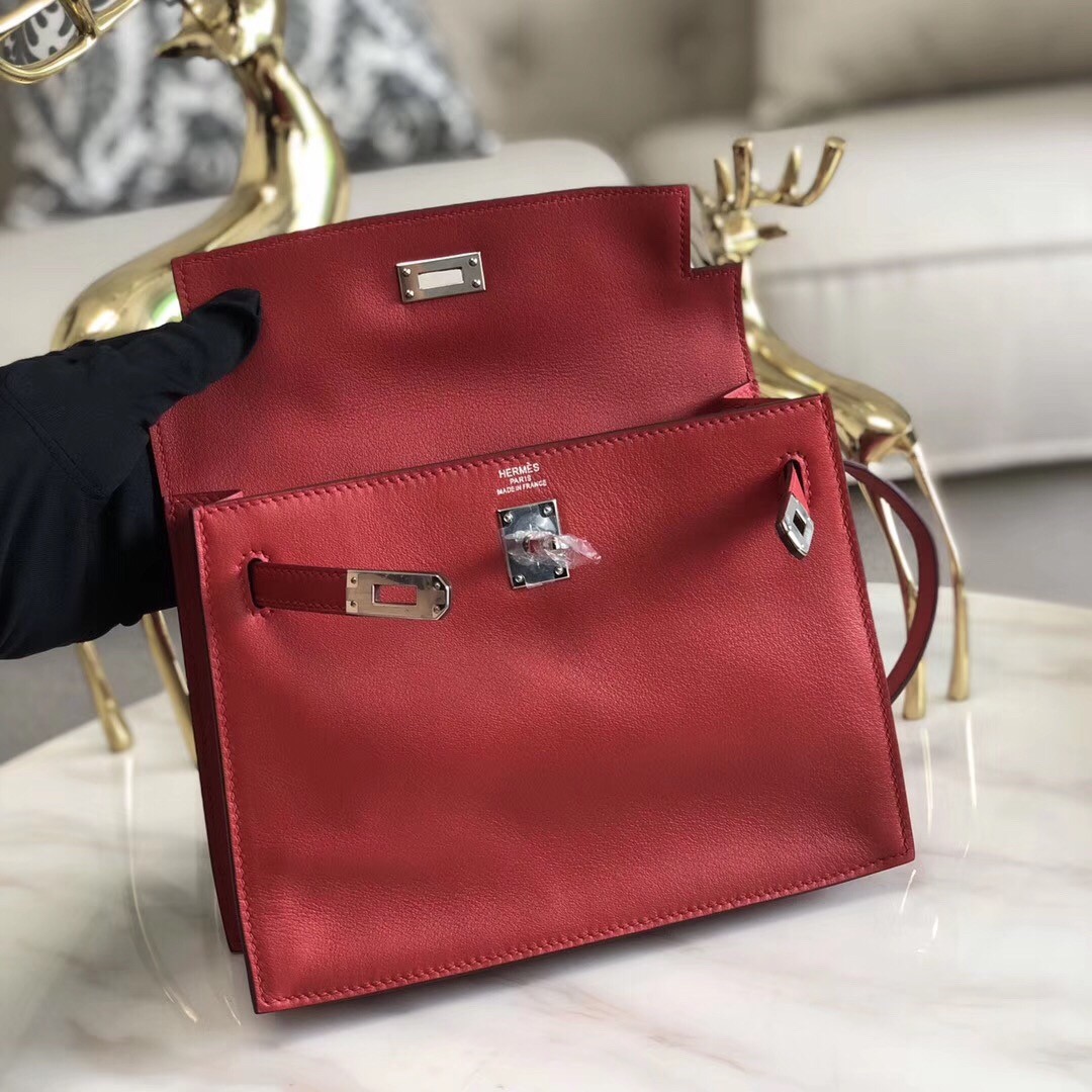 Hermes Red Swift Kelly Danse Bag