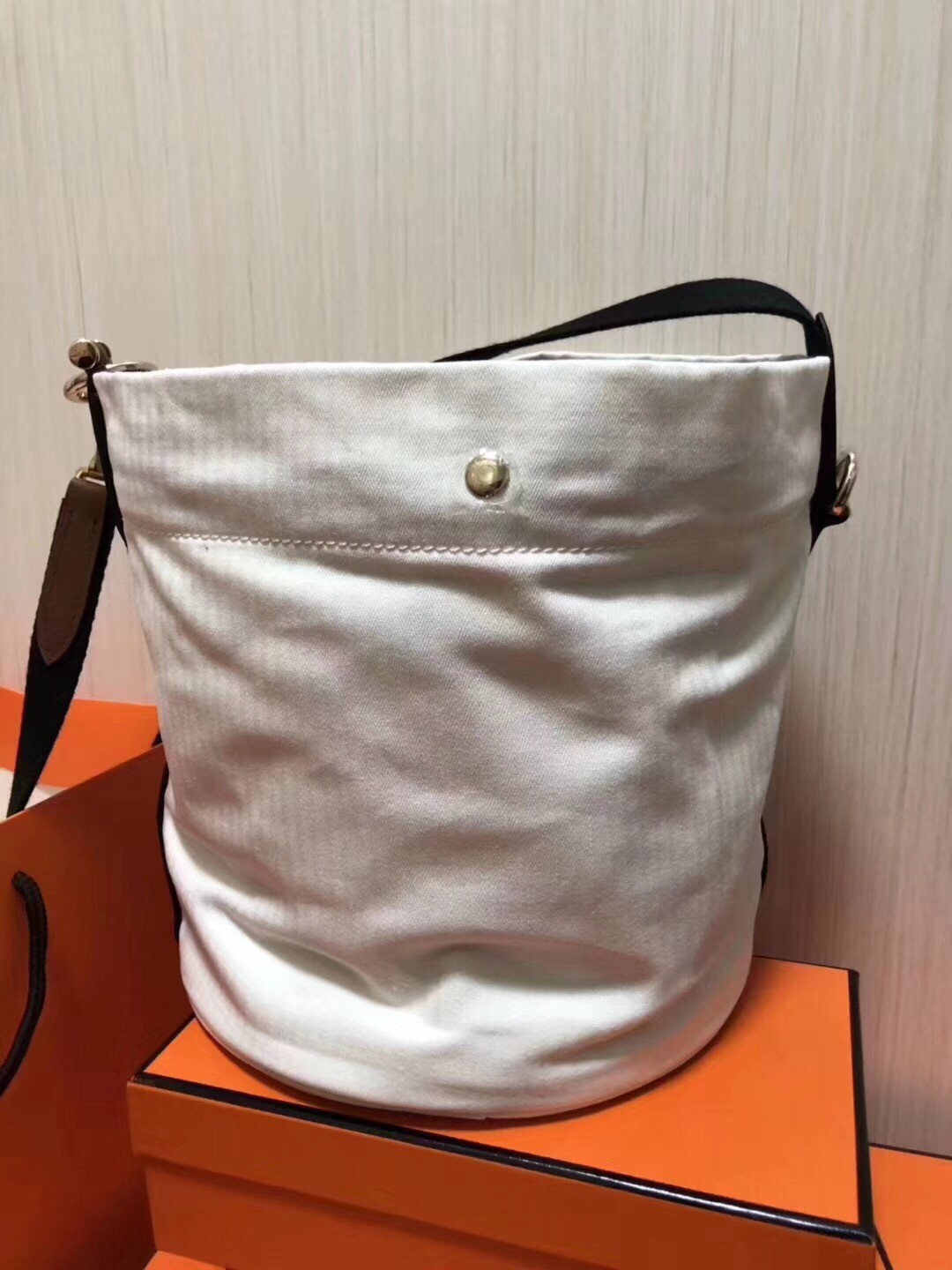 Hermes Grooming Bucket Bag In White Canvas