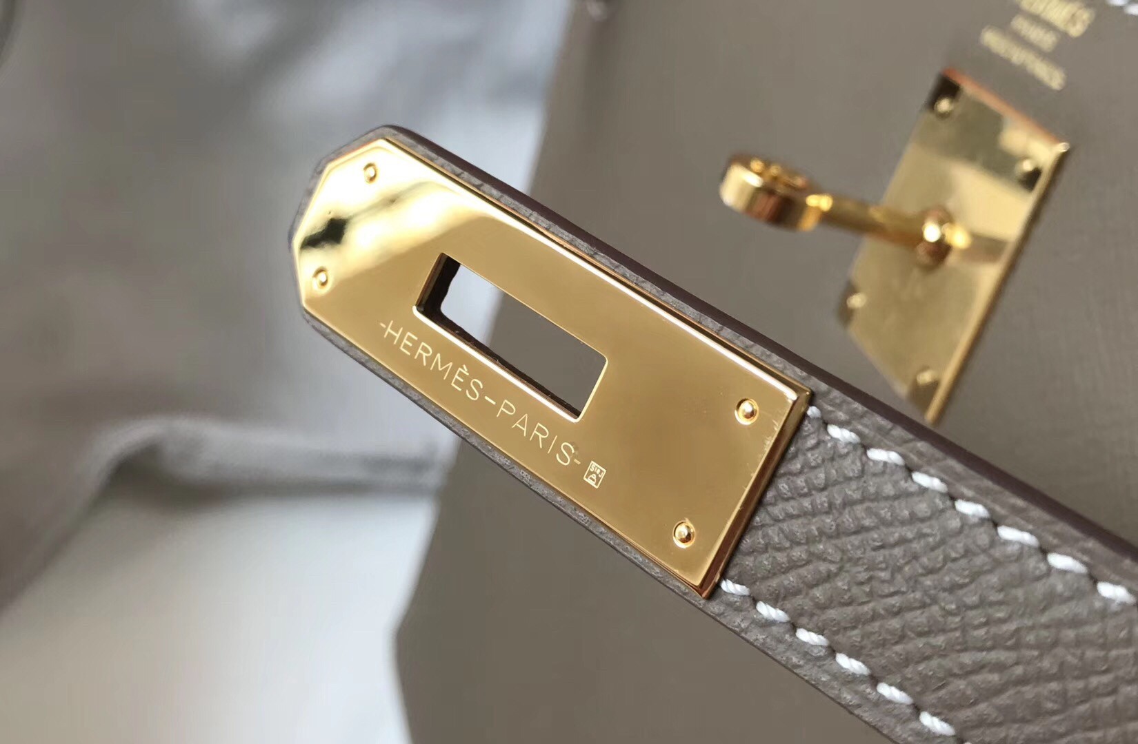 Hermes Taupe Epsom Kelly 32cm Sellier Bag