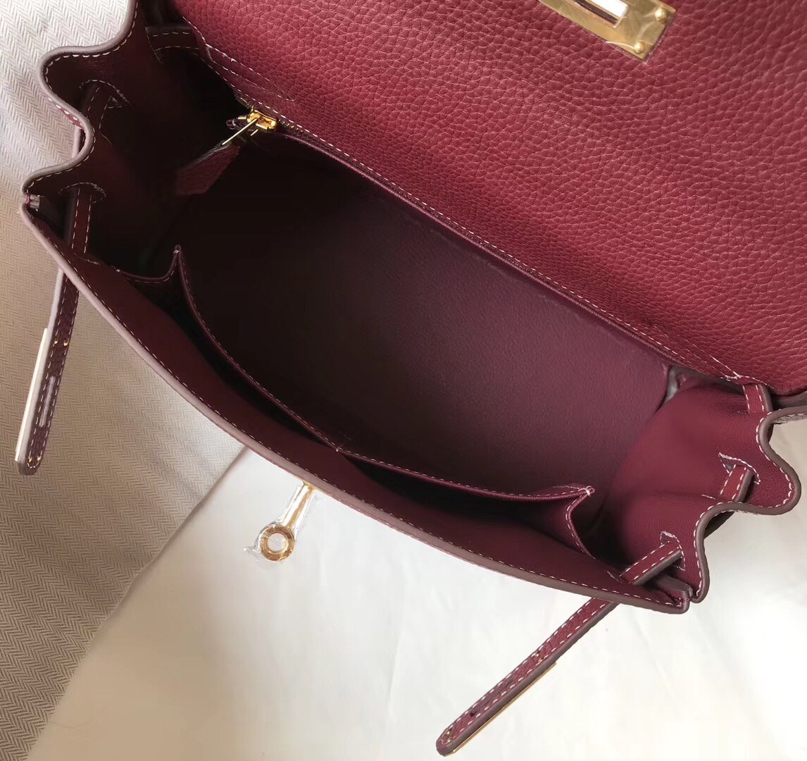Hermes Bordeaux Clemence Kelly 28cm Bag