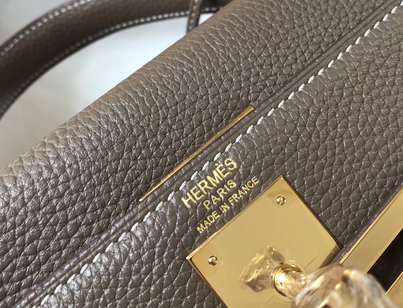 Hermes Taupe Clemence Kelly 28cm Bag