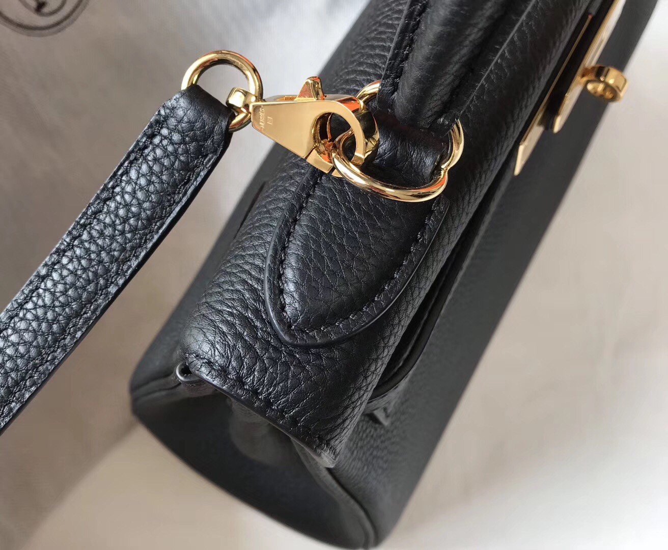 Hermes Black Clemence Kelly 28cm Bag