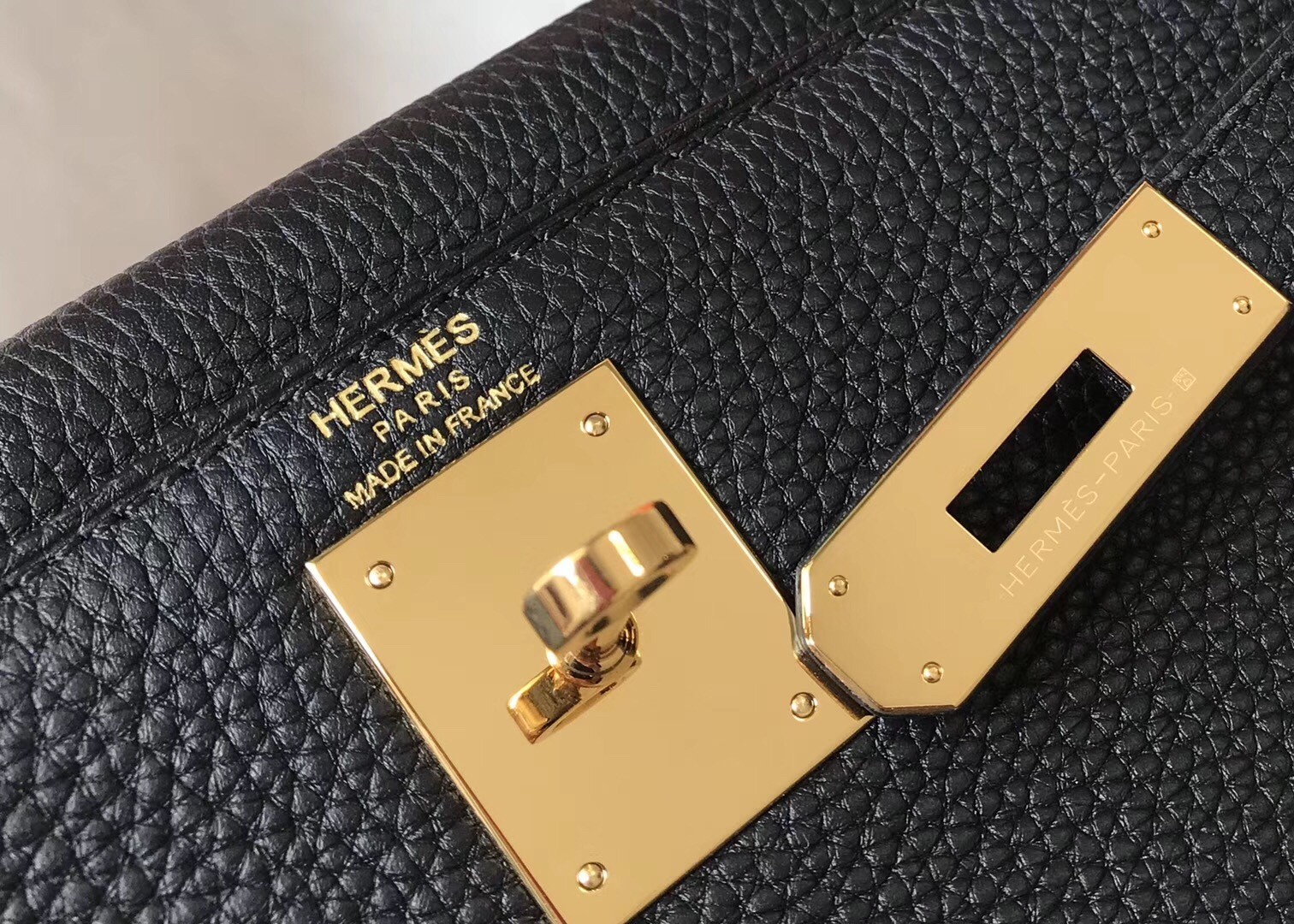 Hermes Black Clemence Kelly 28cm Bag