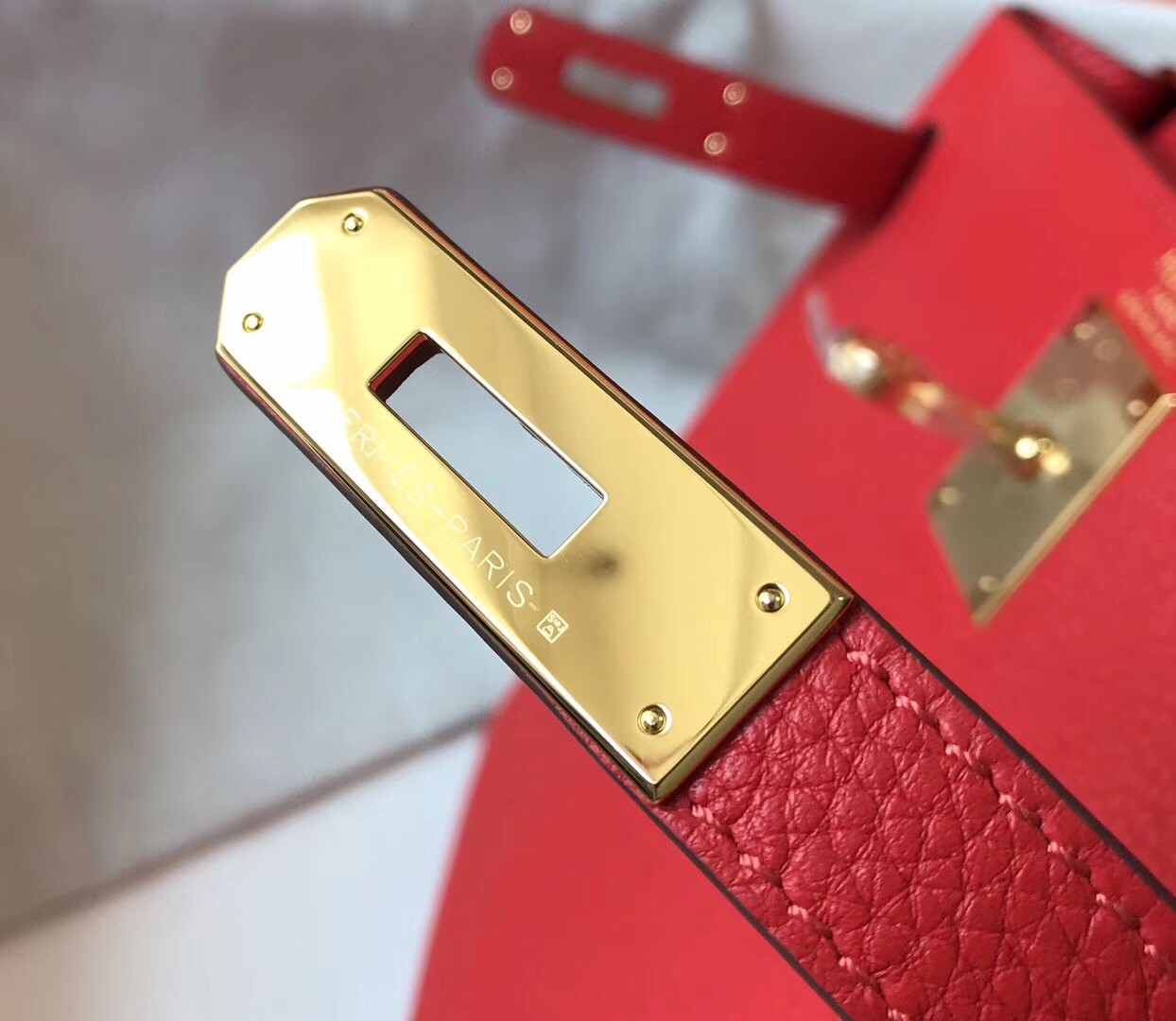 Hermes Red Clemence Kelly 28cm Bag