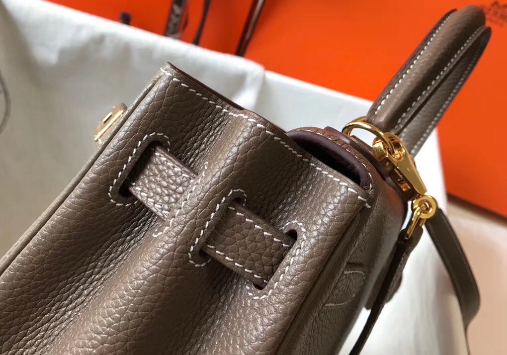 Hermes Etoupe Clemence Kelly 25cm GHW Bag