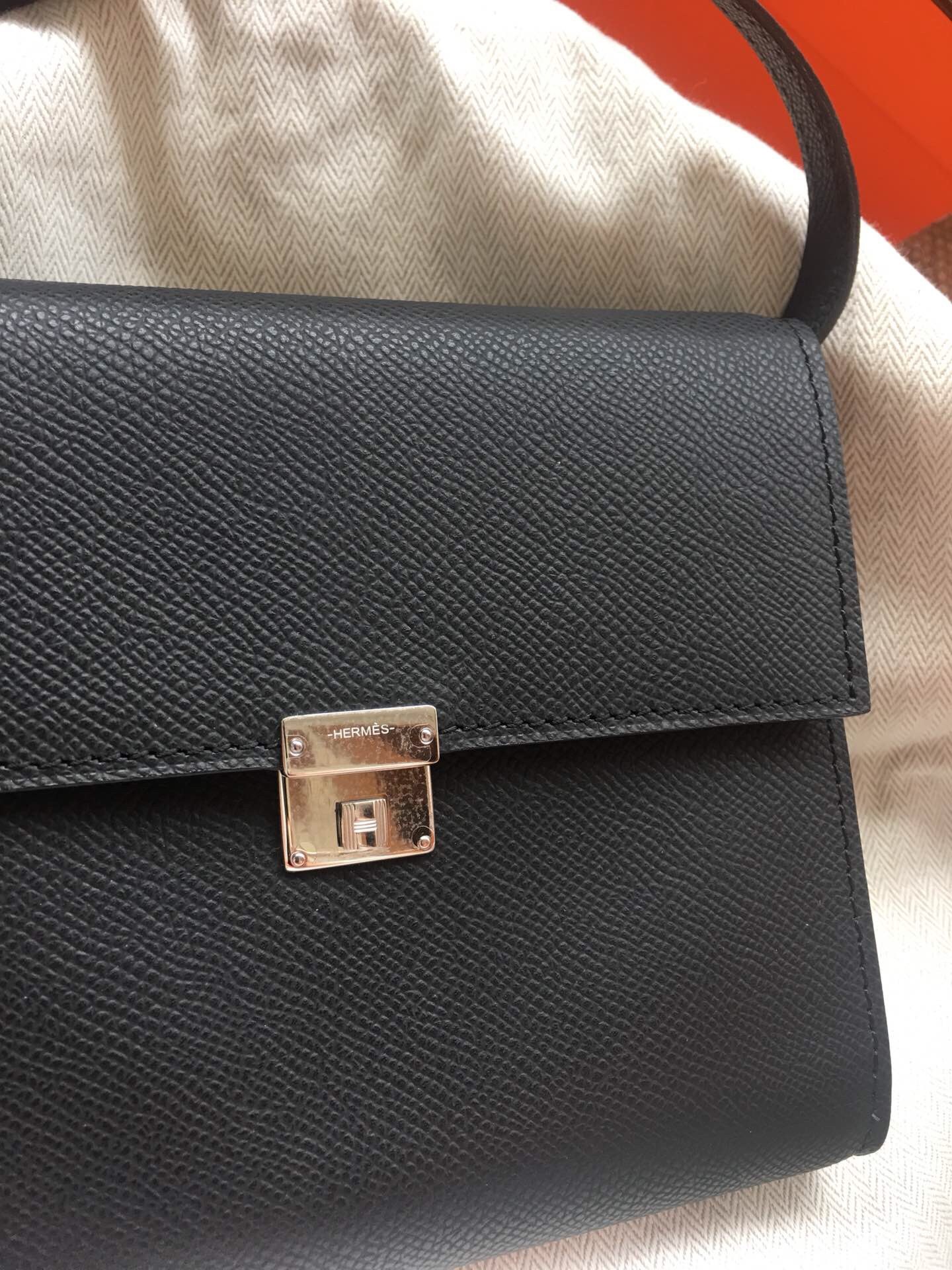Hermes Black Clic 16 Wallet With Strap