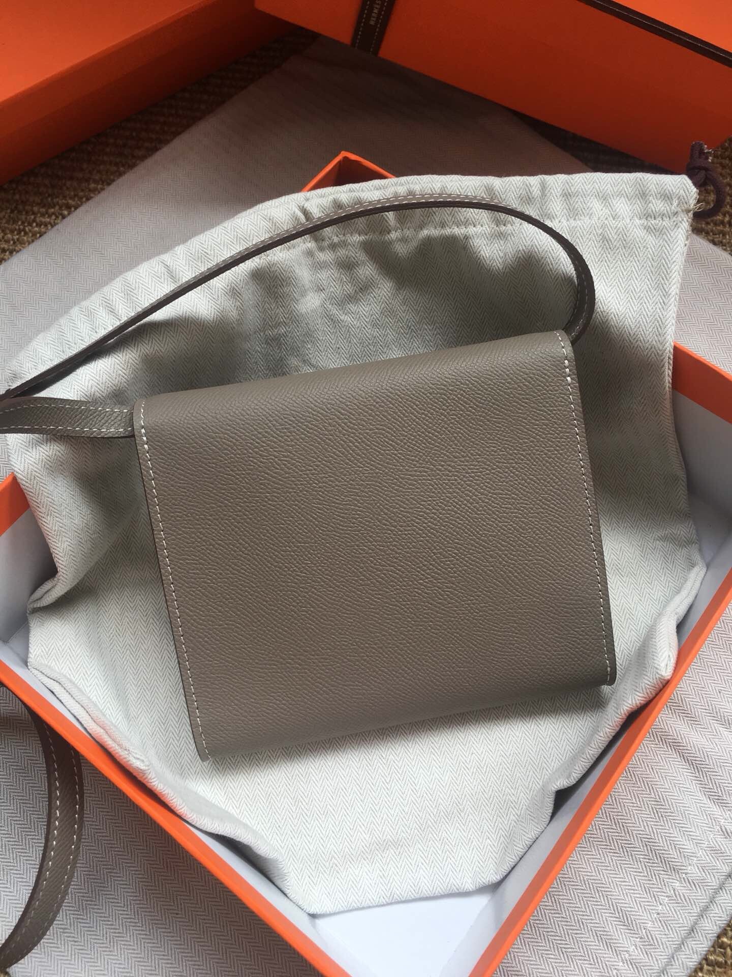 Hermes Grey Clic 16 Wallet With Strap
