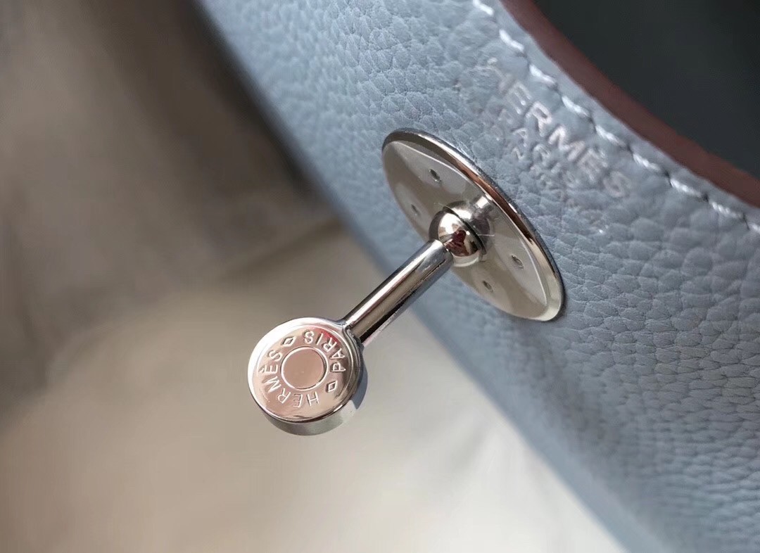 Hermes Lindy 30cm Bag In Blue Lin Clemence Leather