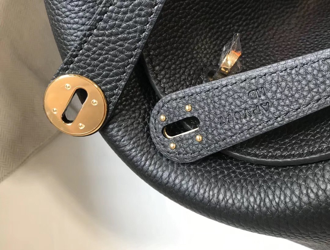 Hermes Lindy 30cm Bag In Black Clemence Leather