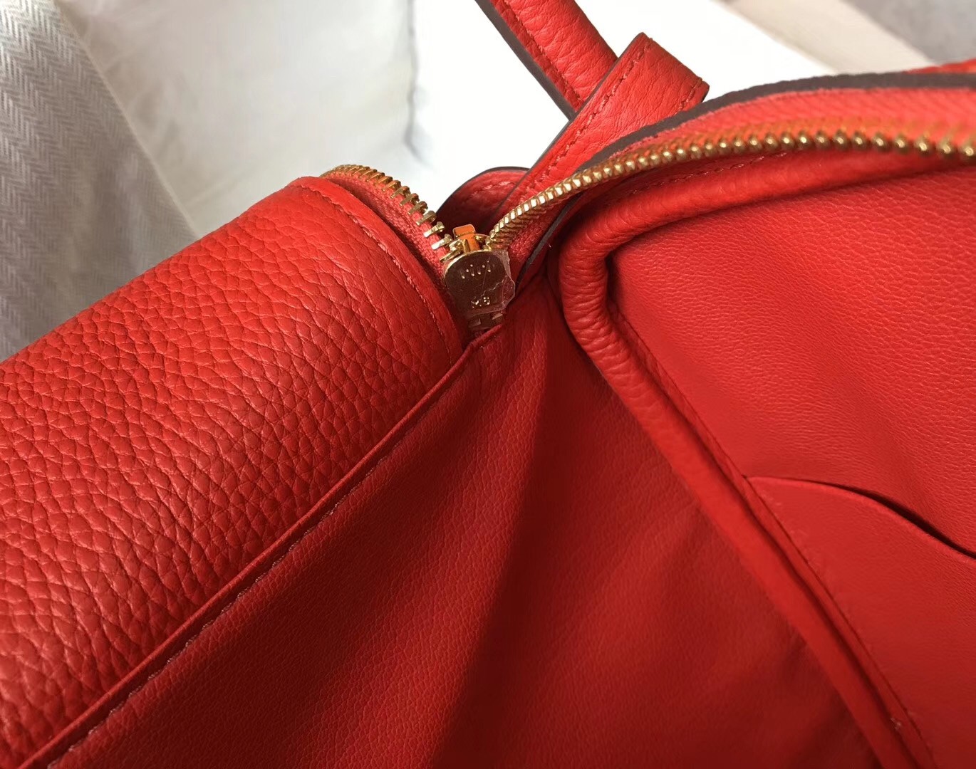 Hermes Lindy 30cm Bag In Red Clemence Leather