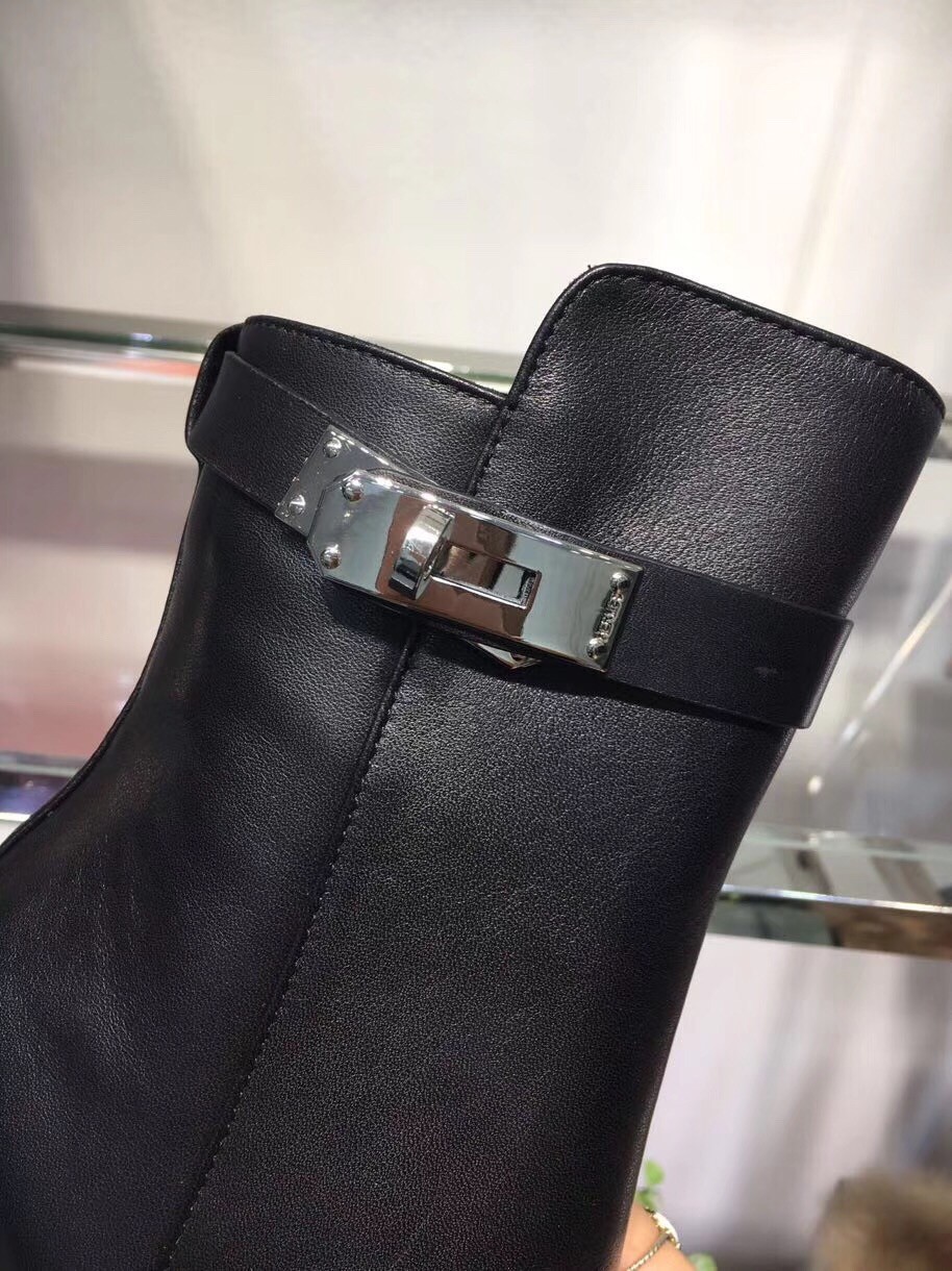 Hermes Noir Joueuse Ankle Boots