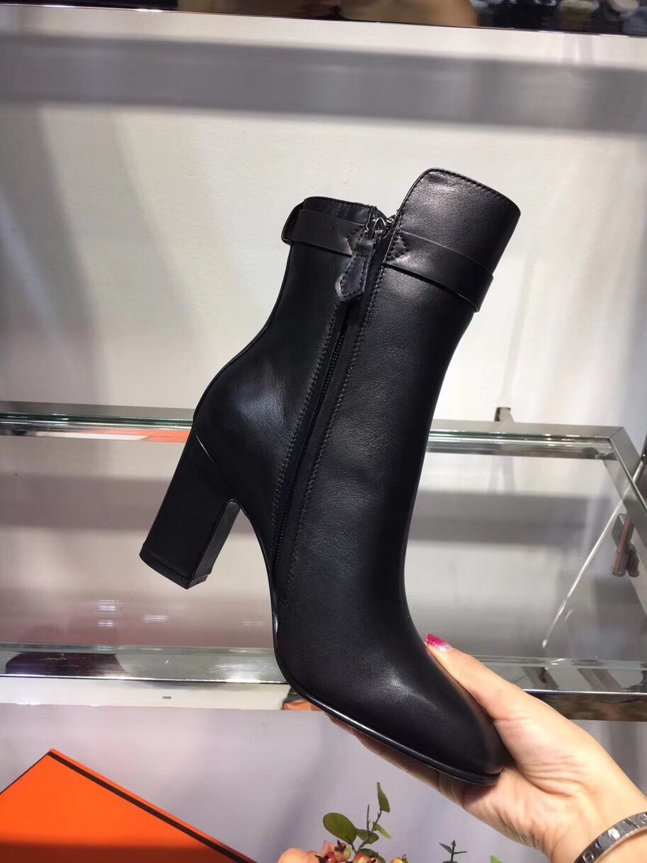 Hermes Noir Joueuse Ankle Boots