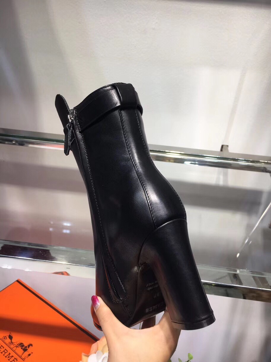 Hermes Noir Joueuse Ankle Boots
