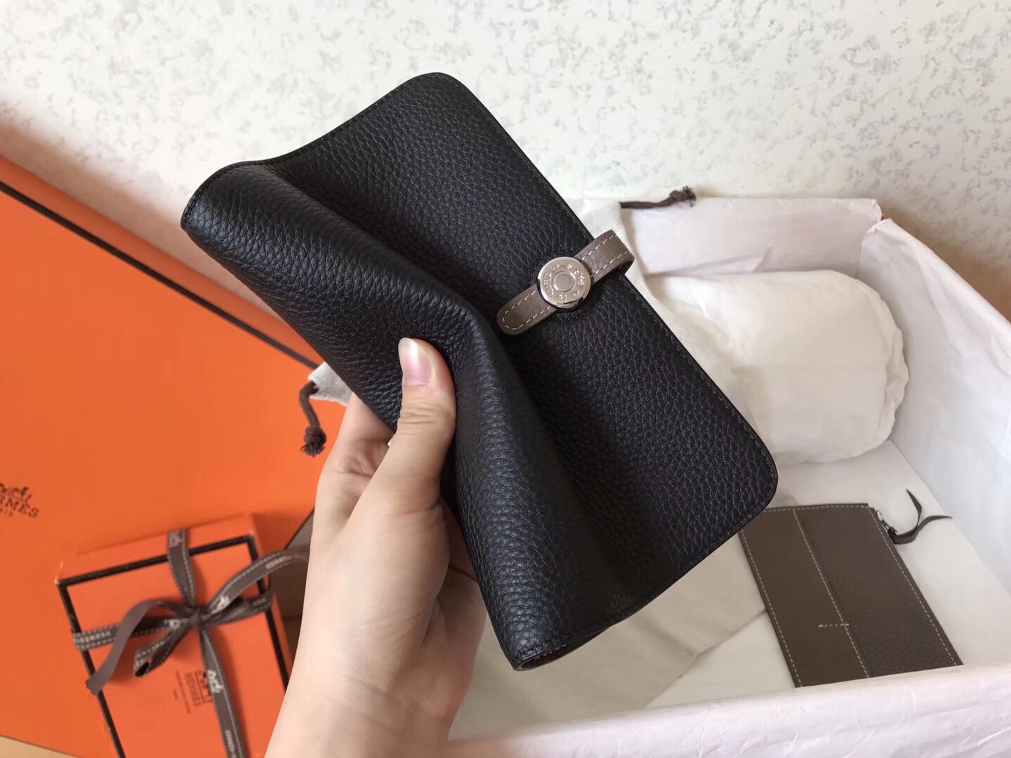 Hermes Bicolor Dogon Duo Wallet In Black/Taupe Leather