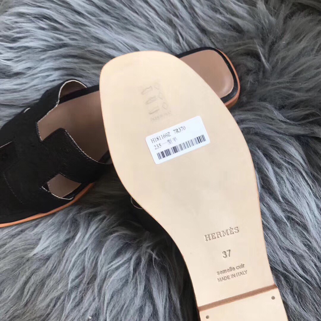 Hermes Oran Sandals In Black Ostrich Leather