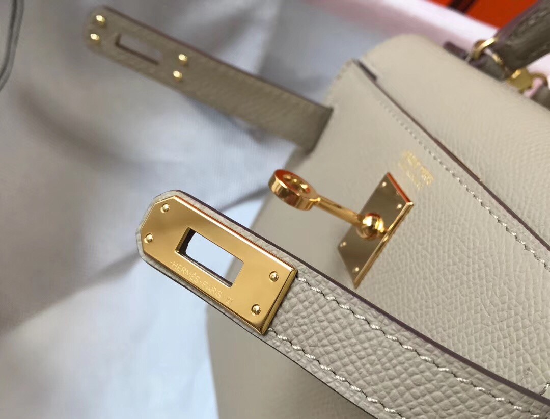 Hermes Kelly Mini II Bag In Gris Tourterelle Epsom Leather