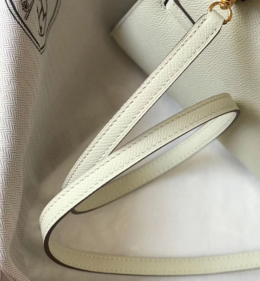 Hermes Kelly Mini II Bag In White Epsom Leather