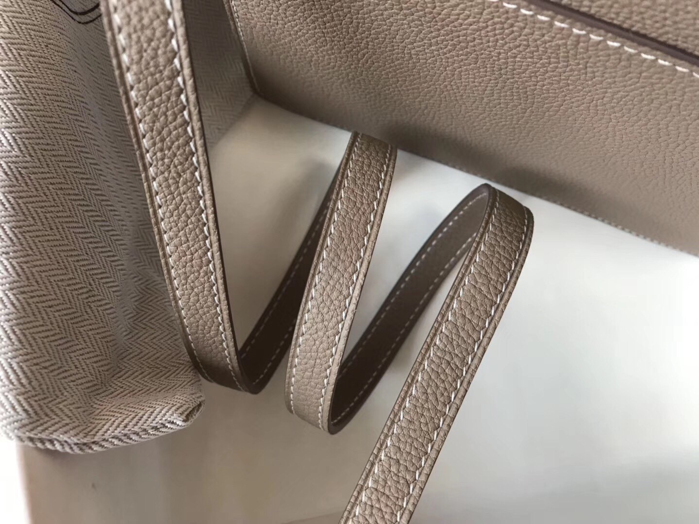Hermes Mini Sac Roulis 18cm Bag In Grey Evercolor Calfskin