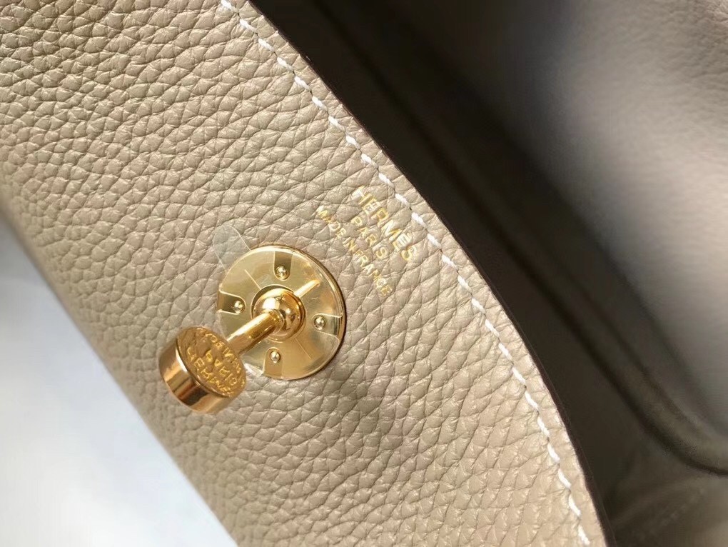 Hermes Mini Lindy Bag In Gris Tourterelle Clemence Leather