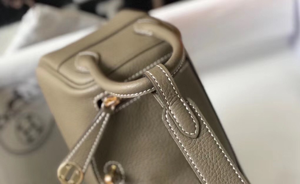 Hermes Mini Lindy Bag In Taupe Clemence Leather