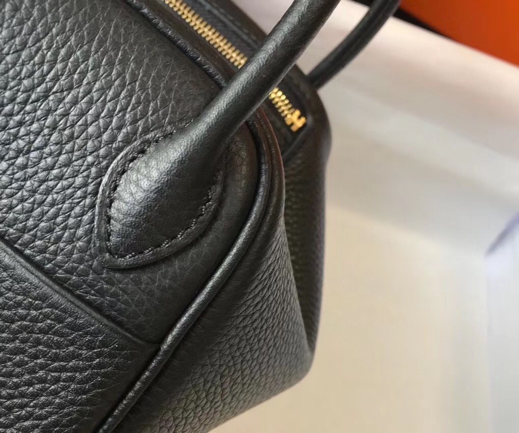 Hermes Mini Lindy Bag In Black Clemence Leather