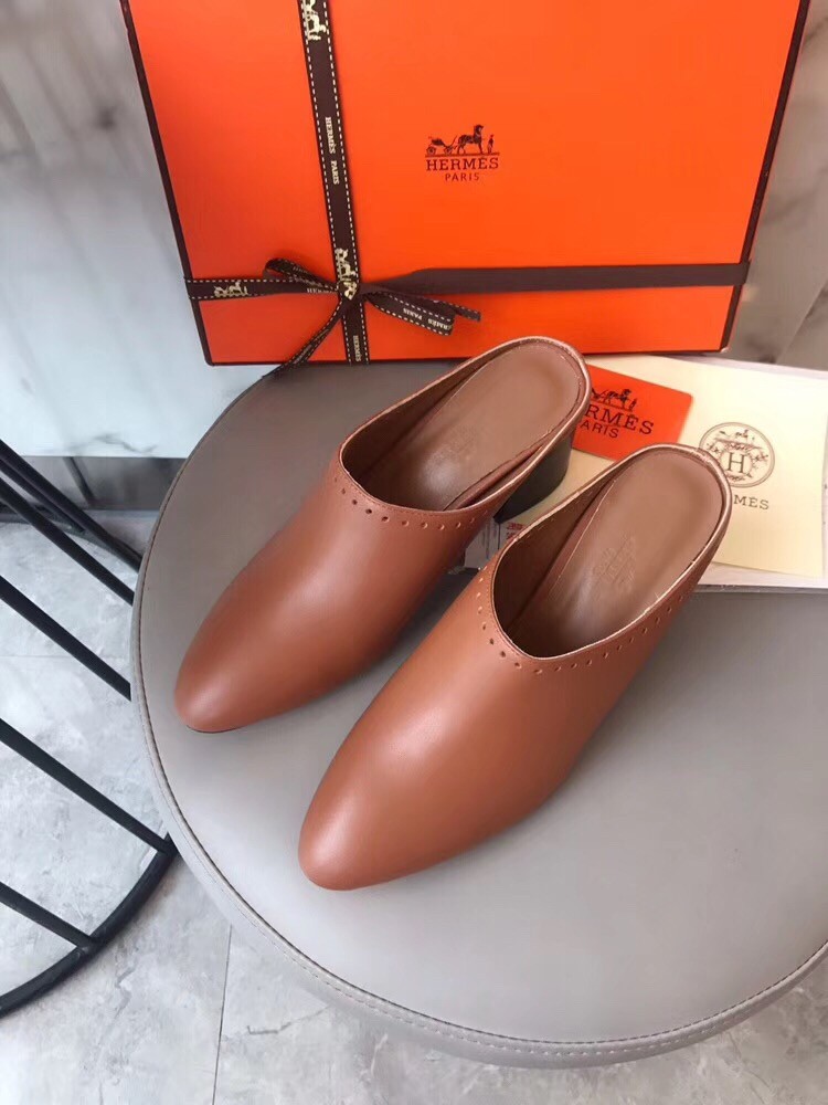Hermes Trot Mule In Brown Calfskin