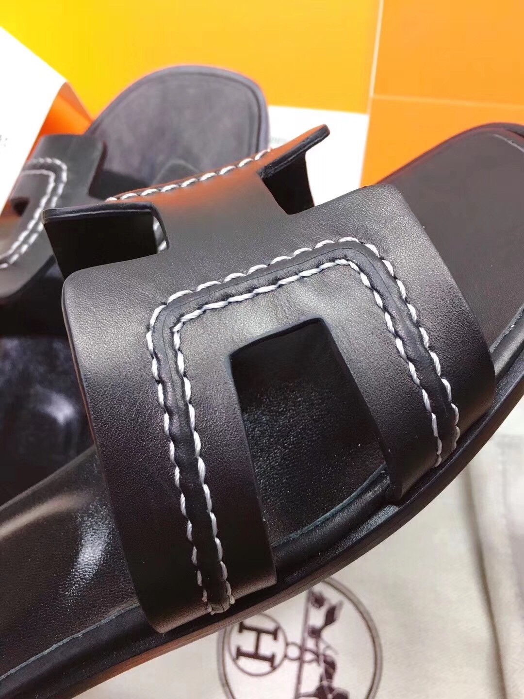 Hermes Oran Sandals In Black Leather With Stitched Detail
