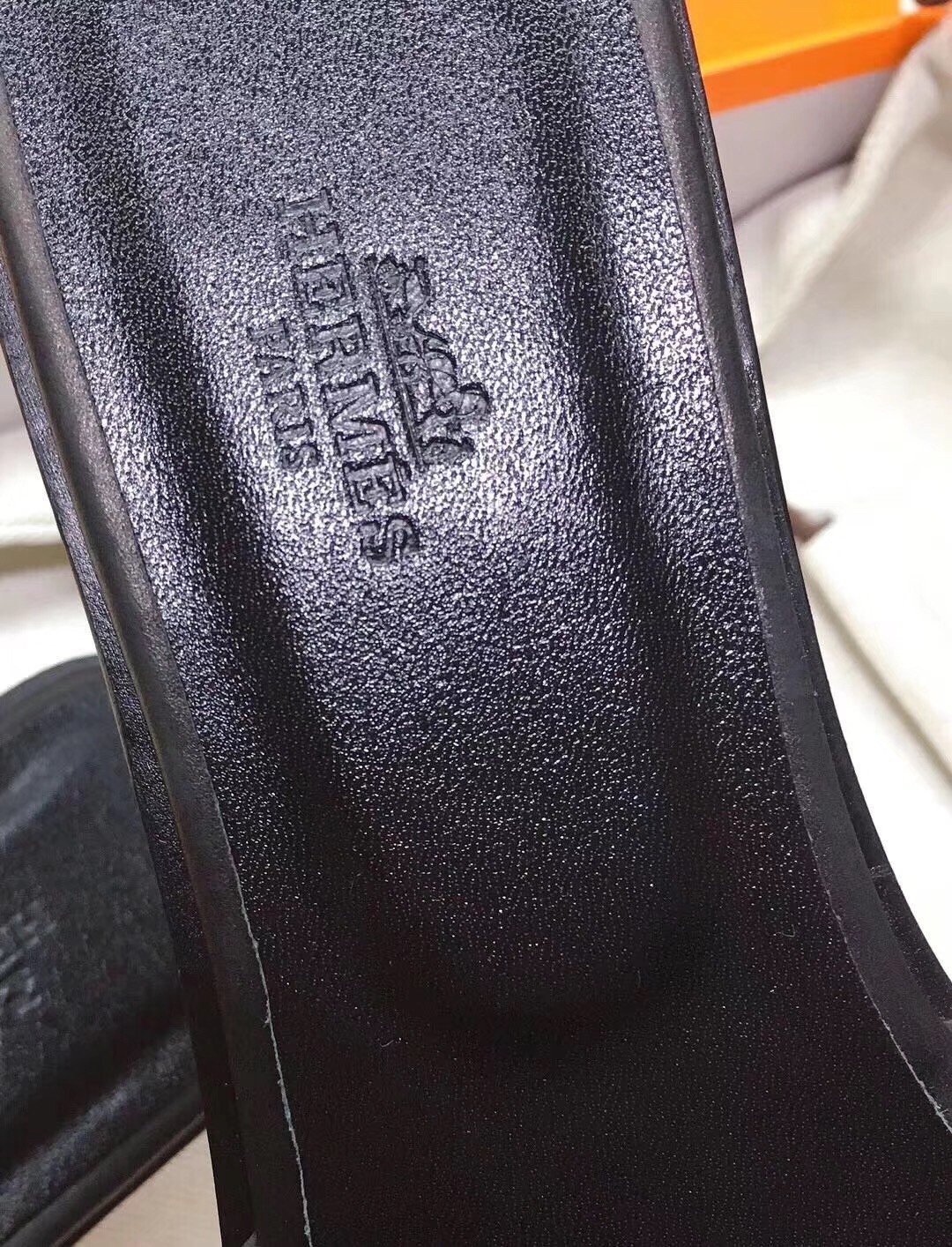 Hermes Oran Sandals In Black Leather With Stitched Detail