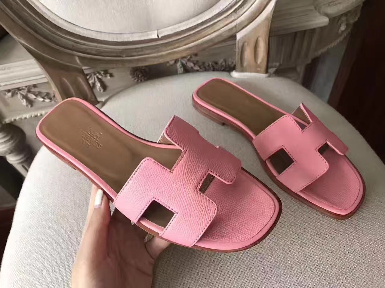 Hermes Oran Sandals In Pink Epsom Leather
