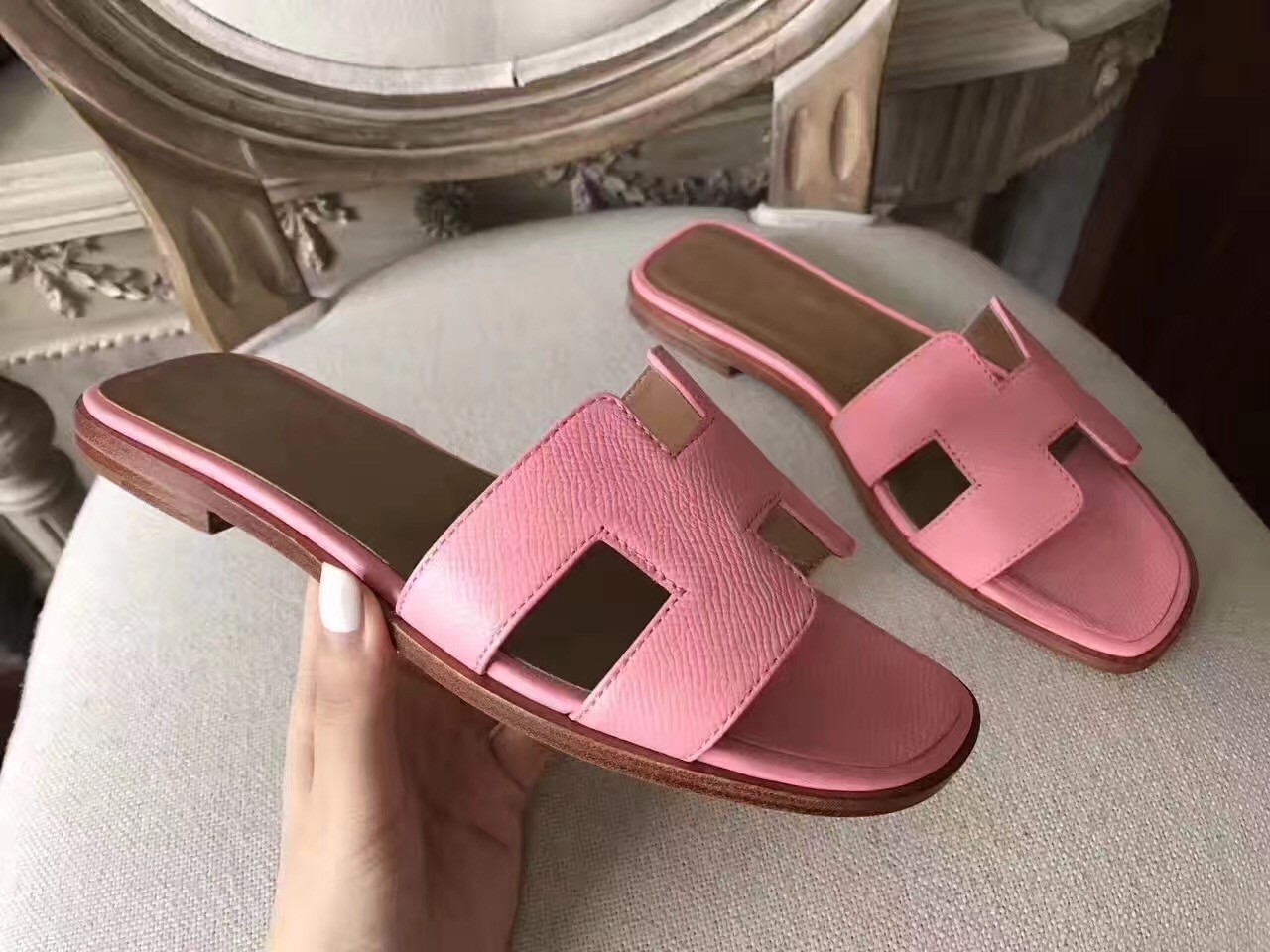 Hermes Oran Sandals In Pink Epsom Leather