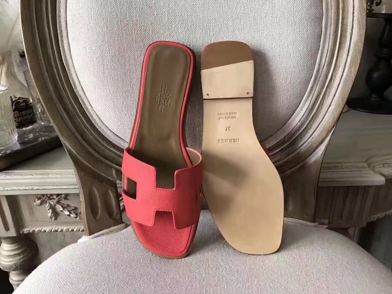 Hermes Oran Sandals In Rose Azalee Epsom Leather