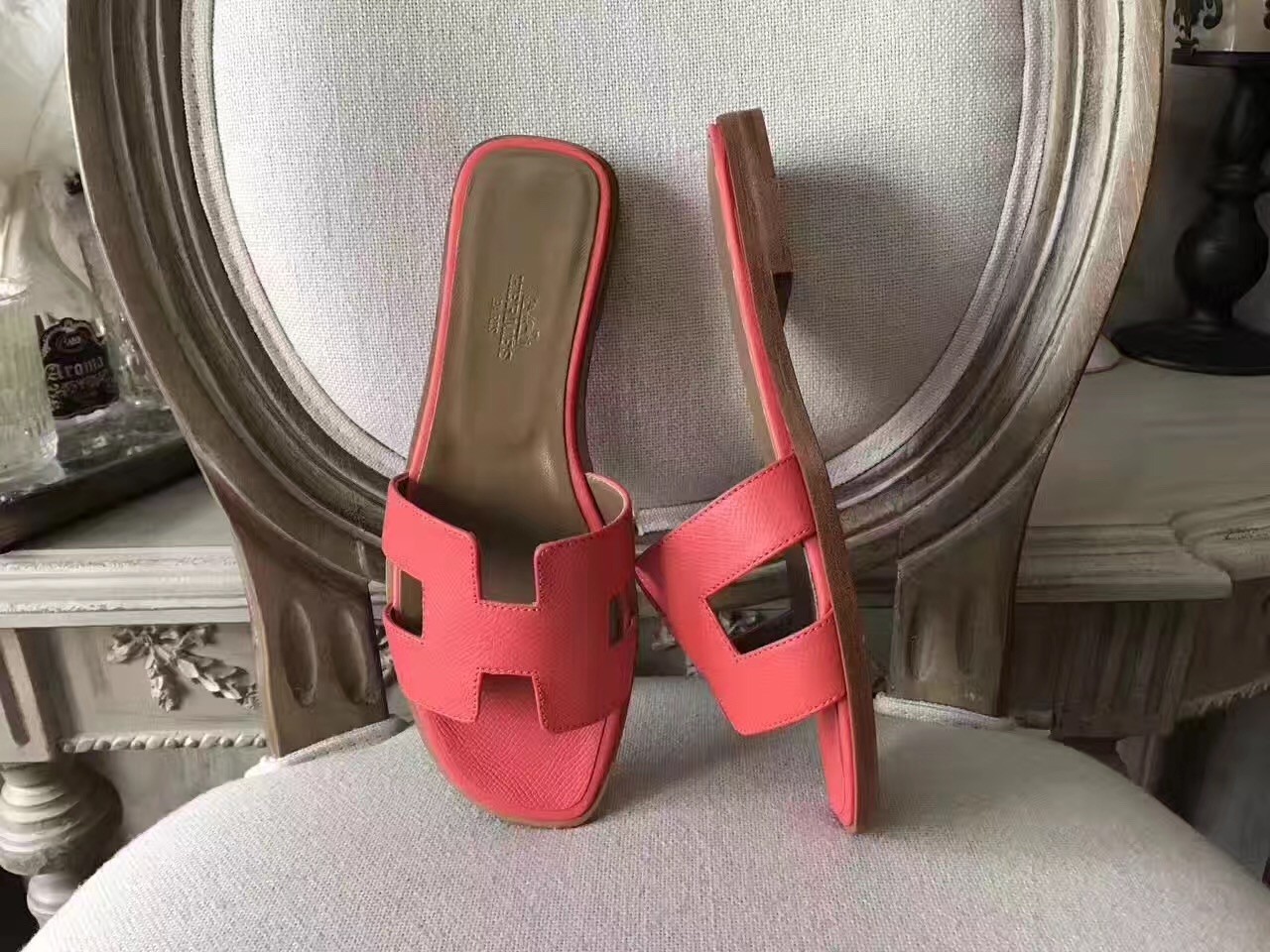 Hermes Oran Sandals In Rose Azalee Epsom Leather