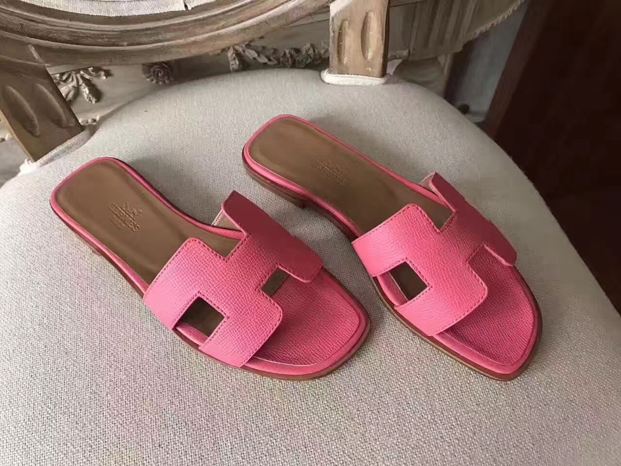Hermes Oran Sandals In Rose Confetti Epsom Leather