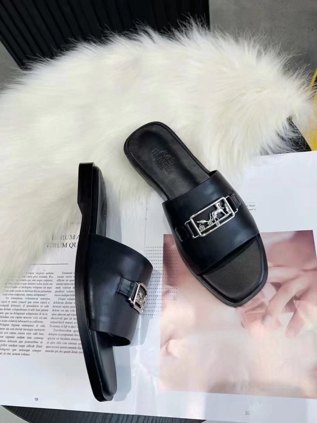 Hermes Villa Sandals In Black Calfskin