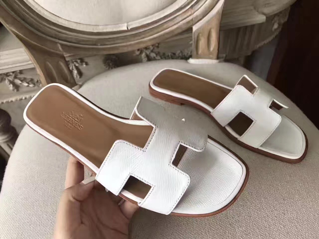 Hermes Oran Sandals In White Epsom Leather