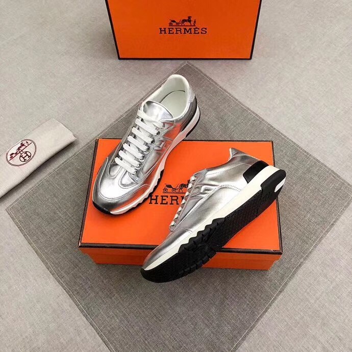 Hermes Trail Sneakers In Silver Metallic Nappa Leather