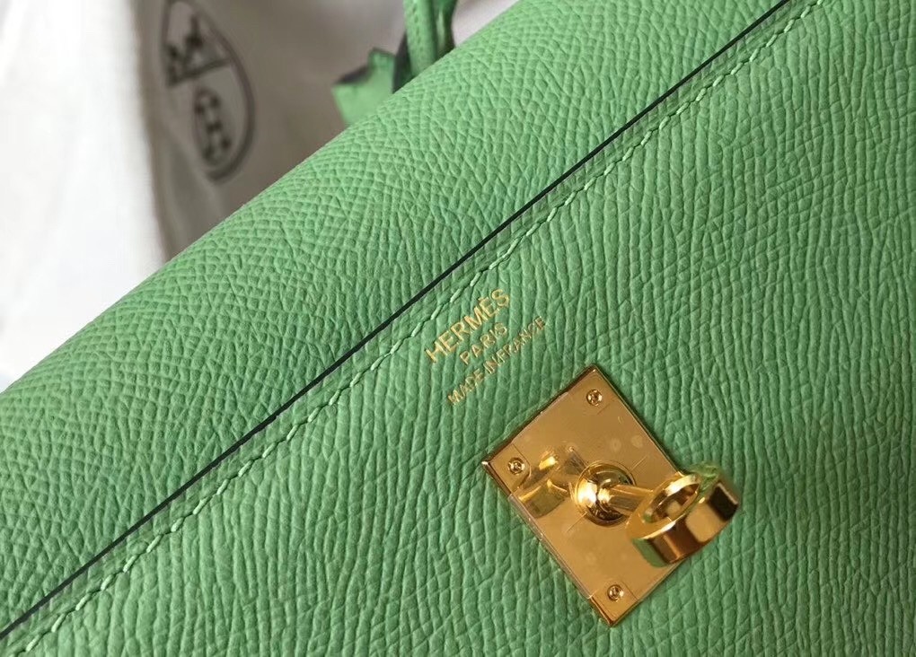 Hermes Vert Criquet Epsom Kelly 25cm Sellier Bag GHW