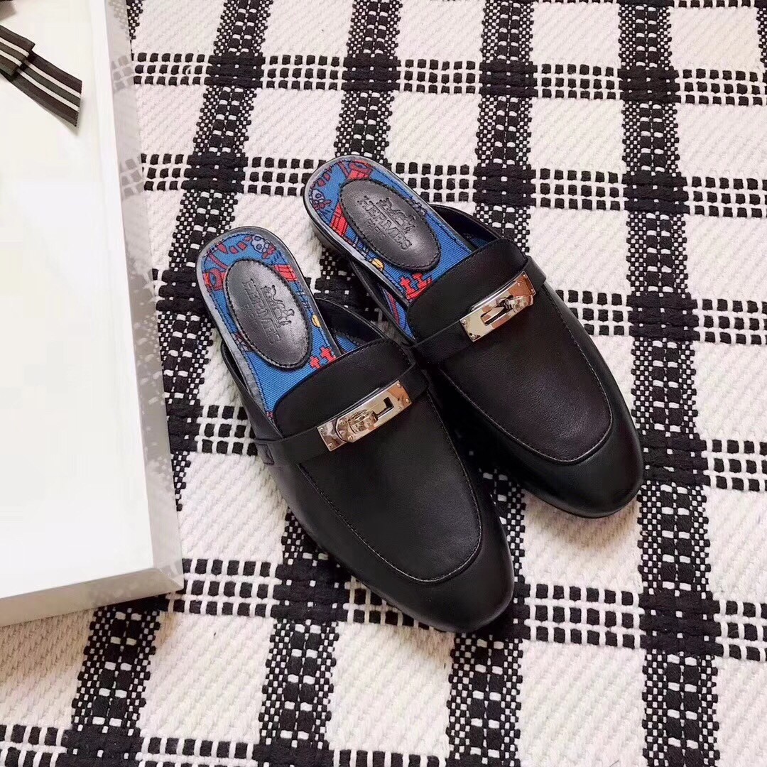 Hermes Oz Mule In Black Calfskin Leather