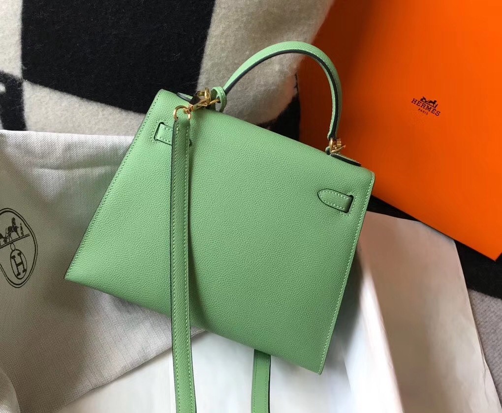 Hermes Vert Criquet Epsom Kelly 28cm Sellier Bag GHW