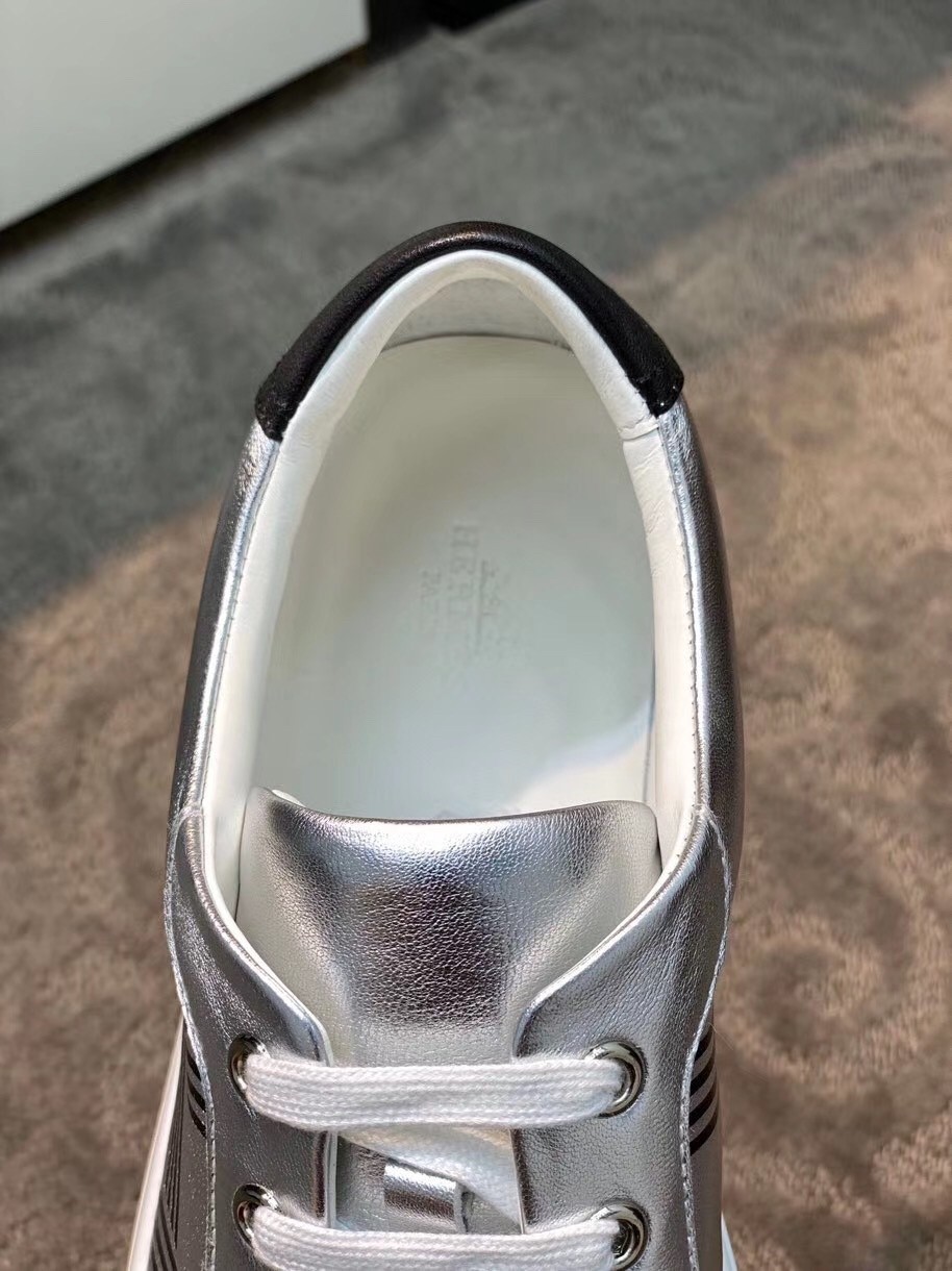 Hermes Avantage Sneakers In Grey Metallic Leather
