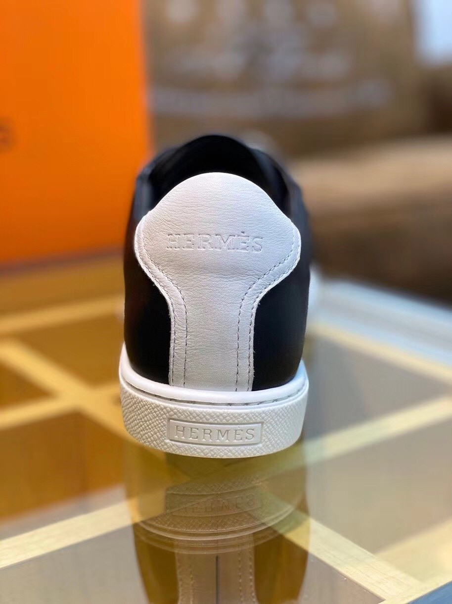 Hermes Avantage Sneakers In Black Calfskin