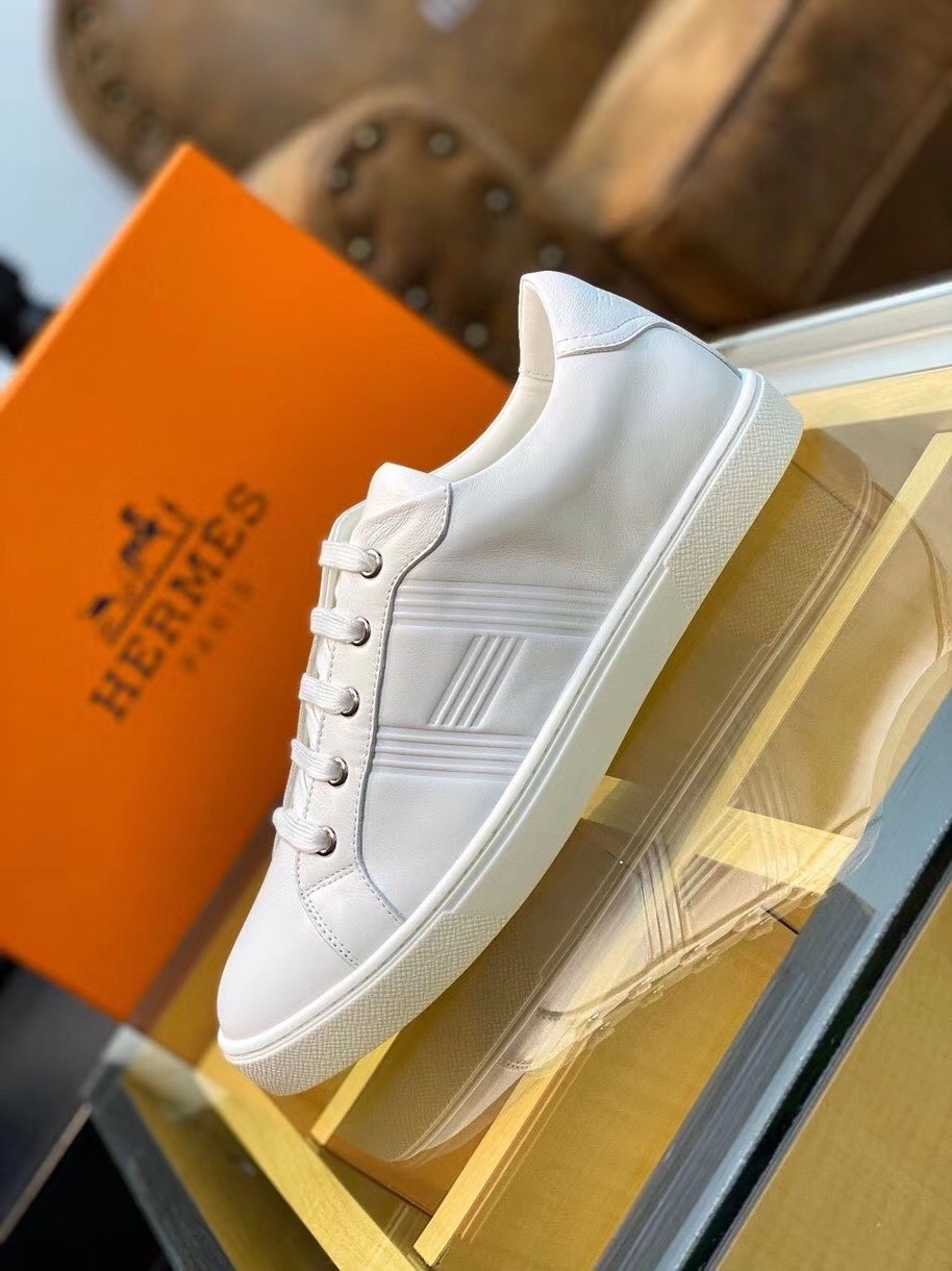 Hermes Avantage Sneakers In White Calfskin