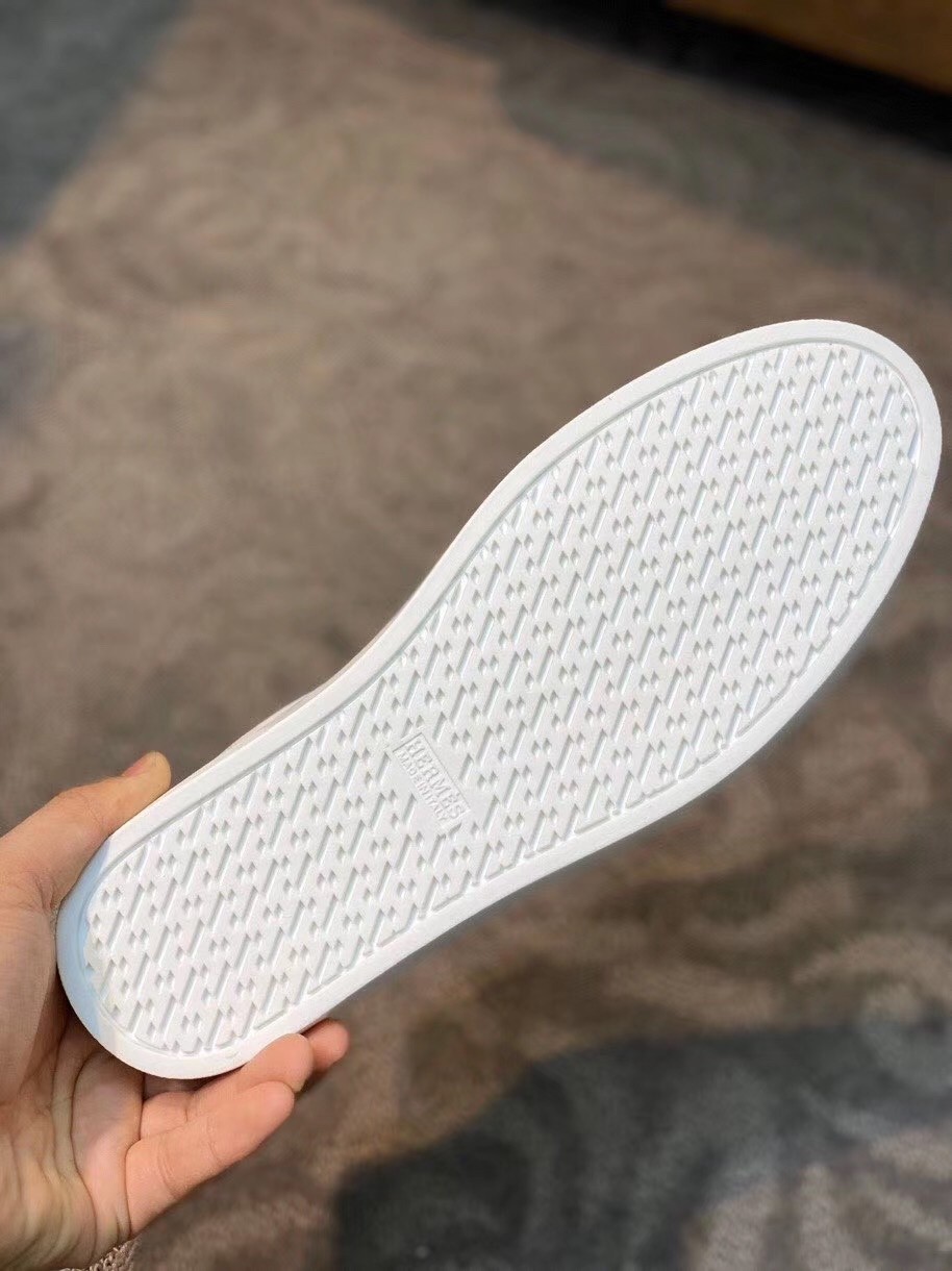 Hermes Avantage Sneakers In White Calfskin