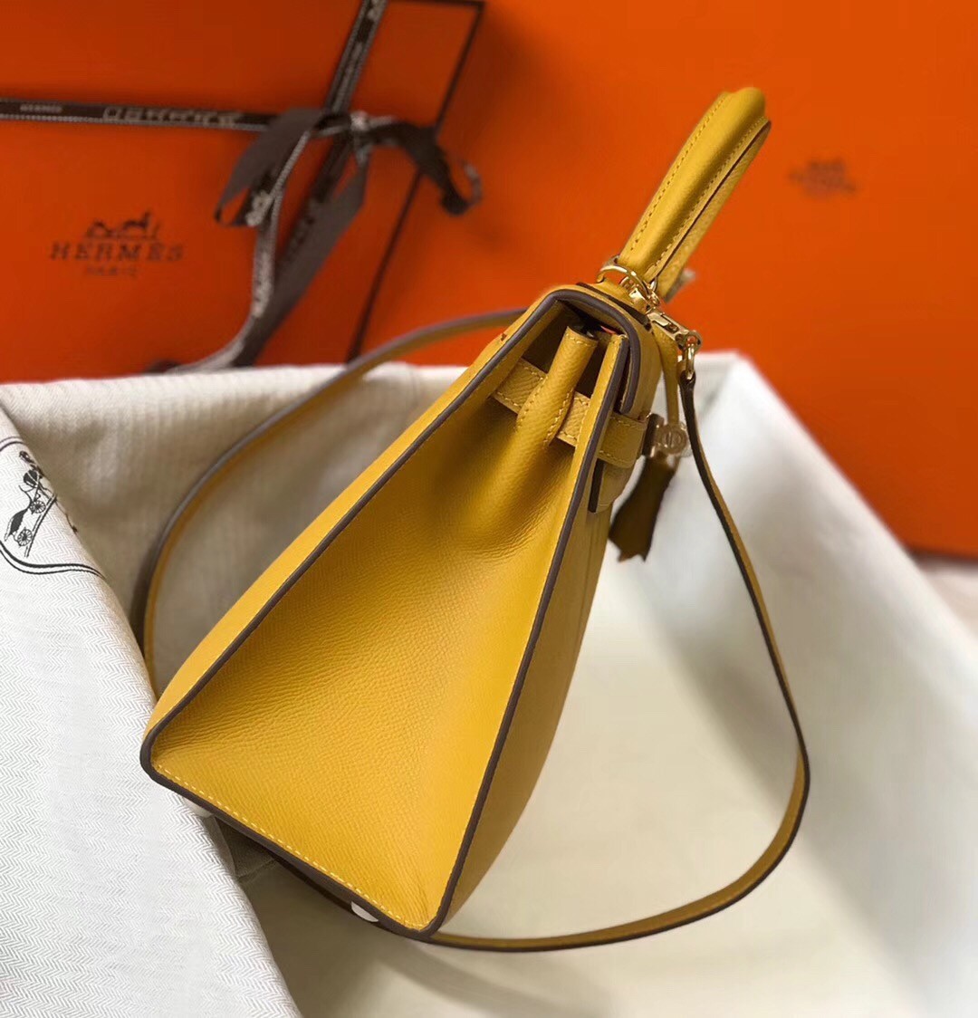 Hermes Kelly 28cm Sellier Bag In Yellow Epsom Leather