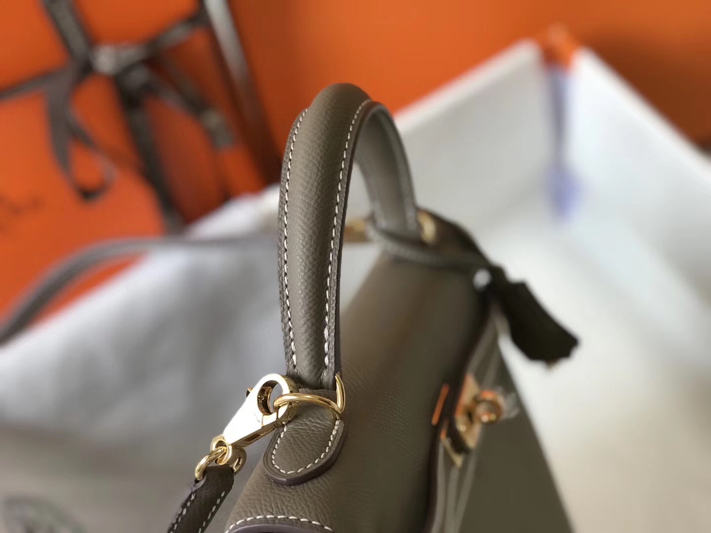 Hermes Kelly 25cm Sellier Bag In Taupe Epsom Leather