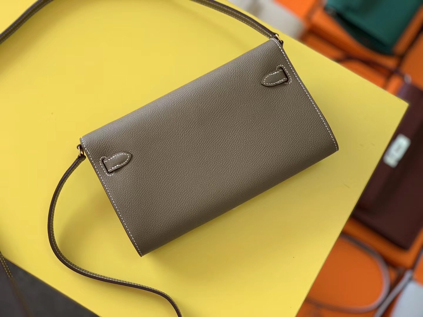 Hermes Kelly Classique To Go Wallet In Taupe Epsom Calfskin