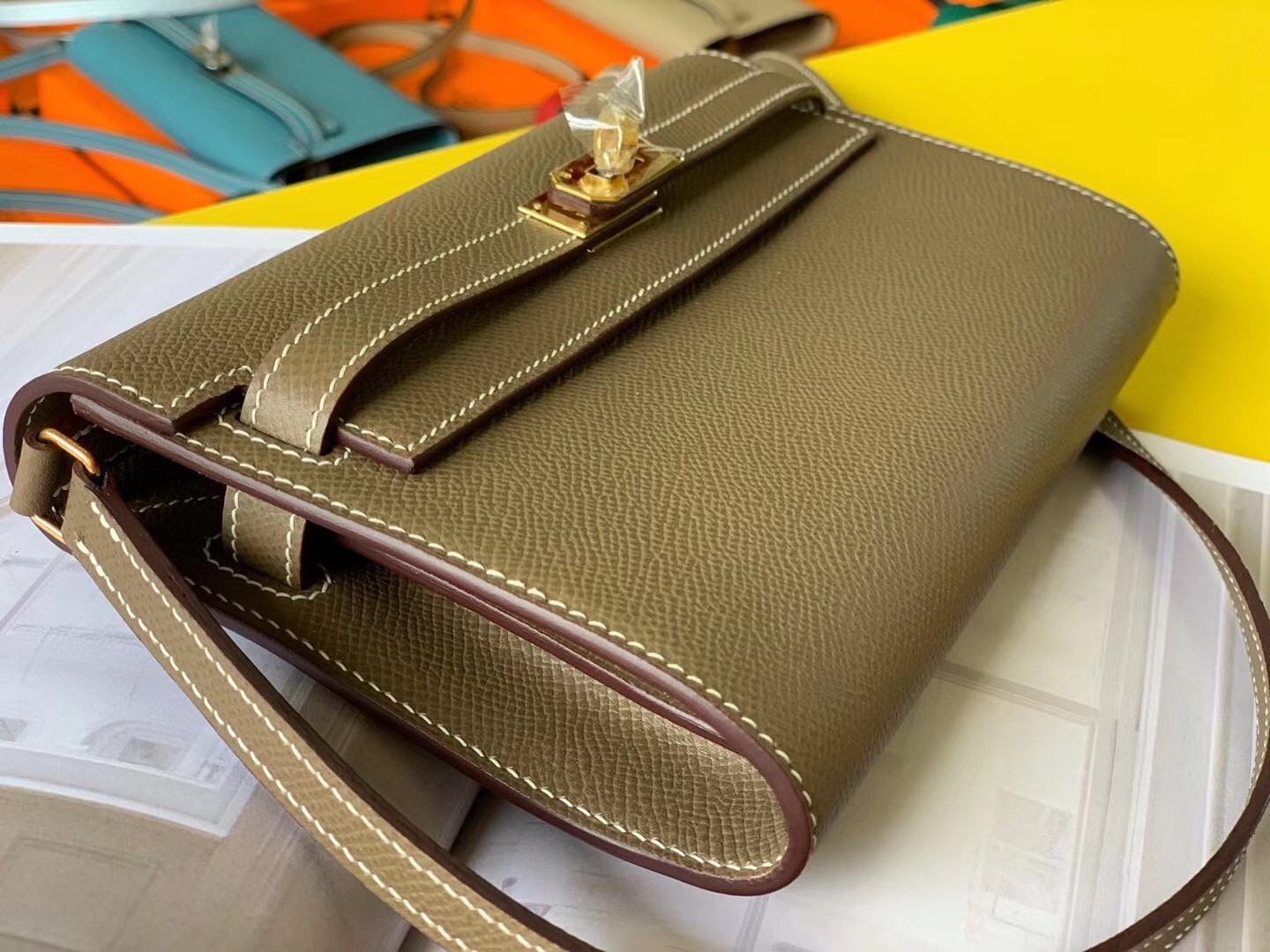Hermes Kelly Classique To Go Wallet In Taupe Epsom Calfskin