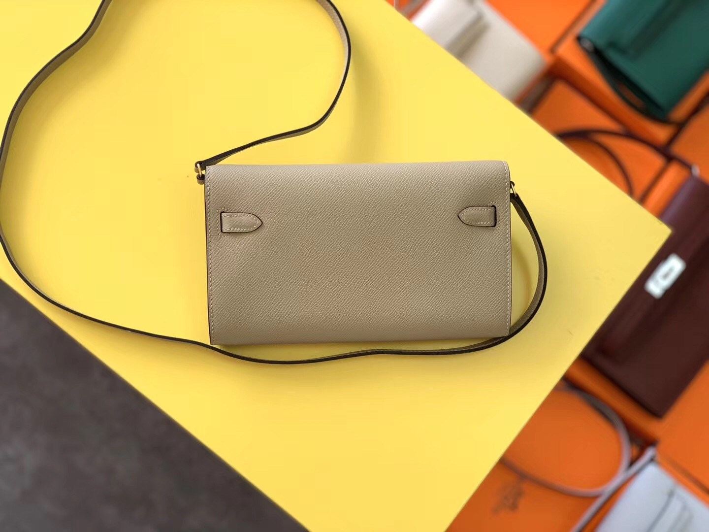 Hermes Kelly Classique To Go Wallet In Tourterelle Epsom Calfskin