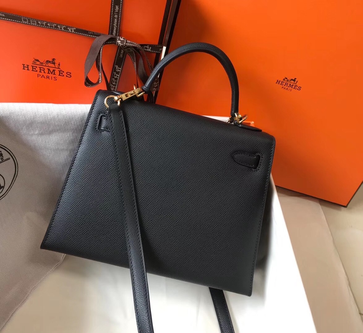 Hermes Kelly 25cm Sellier Bag In Black Epsom Leather