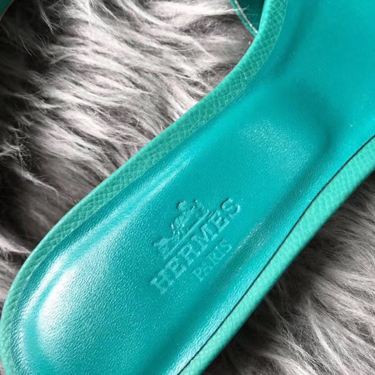 Hermes Oasis Sandals In Vert Veronese Epsom Leather